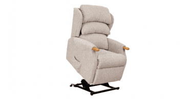 Celebrity Westbury Petite Dual Motor Riser Recliner