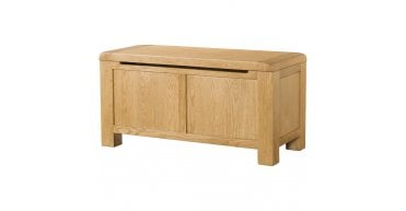 Curve Blanket Box