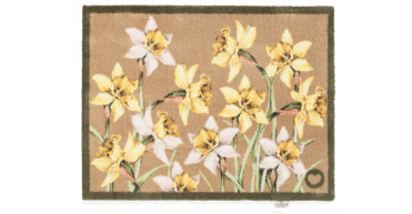 Hug Rug Daffodil Blooms Runner