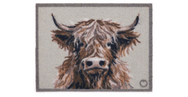 Hug Rug Outdoor Heritage Highland Cow
