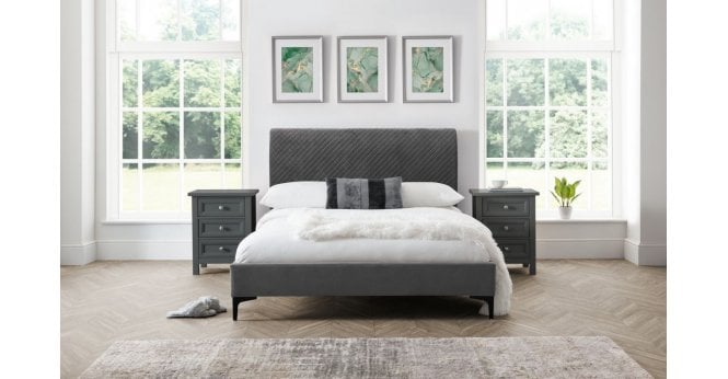 Julian Bowen Sanderson 150cm King Bed