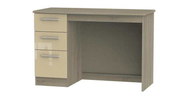 Welcome Knightsbridge Desk