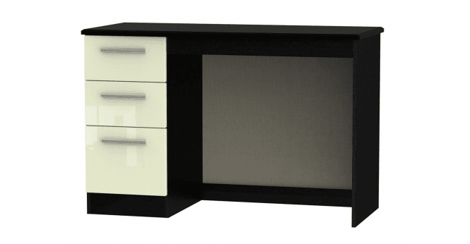 Welcome Knightsbridge Desk