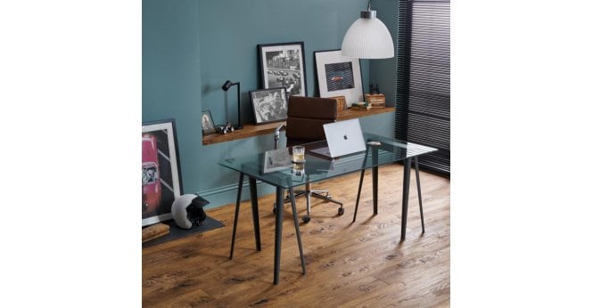 Woodpecker Berkley Charterhouse Oak Wood Design