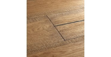 Berkley Cottage Oak Wood Design
